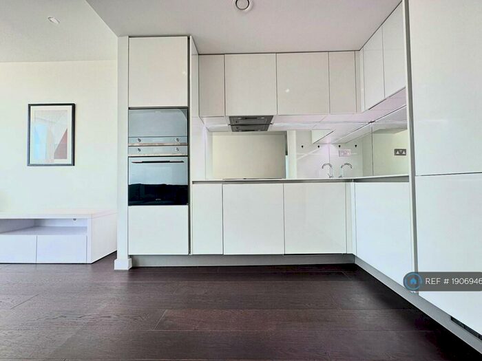 2 Bedroom Flat To Rent In Curtain Road, London, EC2A