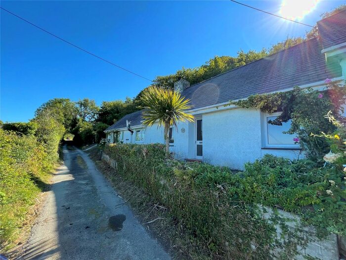 2 Bedroom Semi-Detached House For Sale In Gyrn Goch, Clynnog Fawr, Caernarfon, LL54