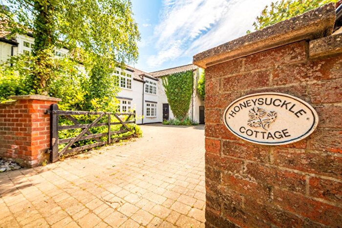 4 Bedroom Detached House For Sale In Church Lane, Harmston, Lincoln, Lincolnshire, LN5