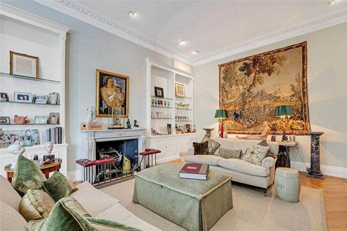3 Bedroom Flat For Sale In Onslow Gardens, London, SW7