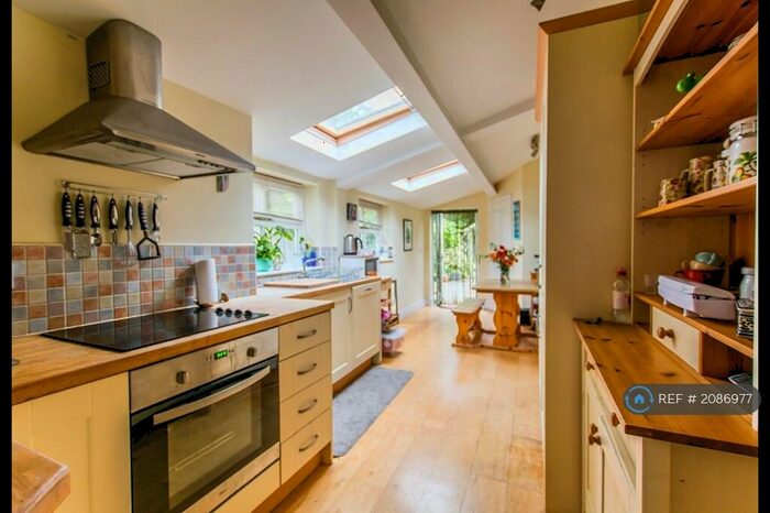 2 Bedroom Terraced House To Rent In Stockwell Street, Cambridge, CB1