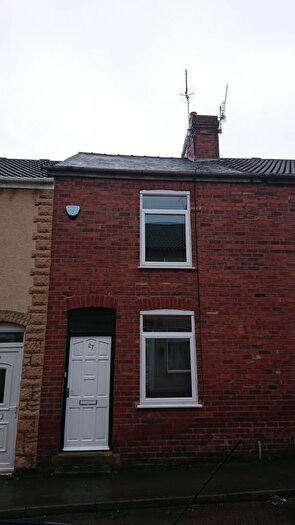 2 Bedroom Terraced House To Rent In Park Street, Chesterfield, S40