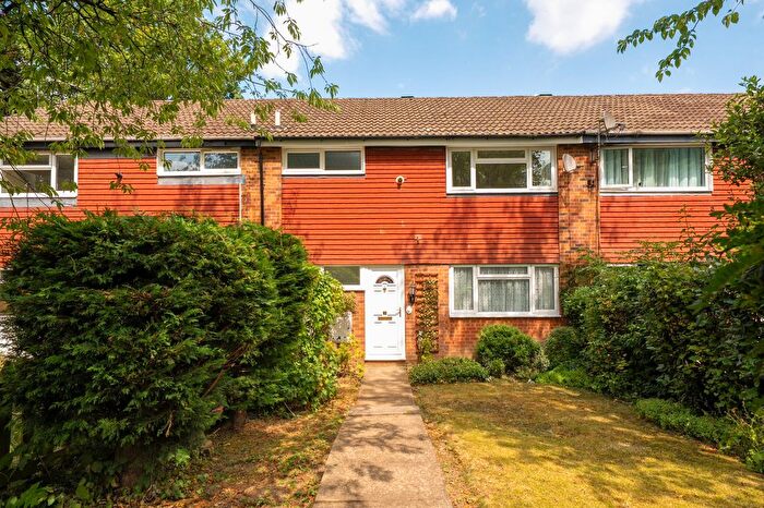 3 Bedroom Terraced House For Sale In Lincoln Grove, Harrogate, HG3
