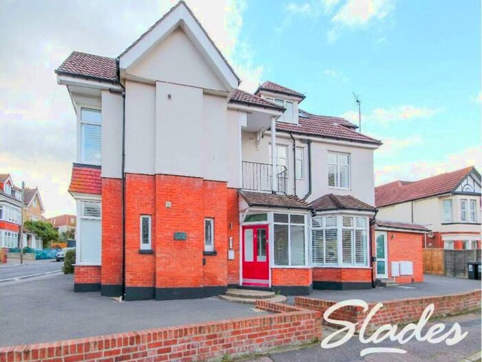 Studio To Rent In Southbourne Road, Southbourne, Bournemouth, BH6