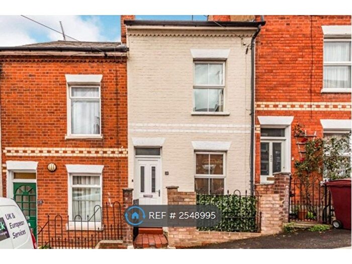 3 Bedroom Terraced House To Rent In Hill Street, Reading, RG1