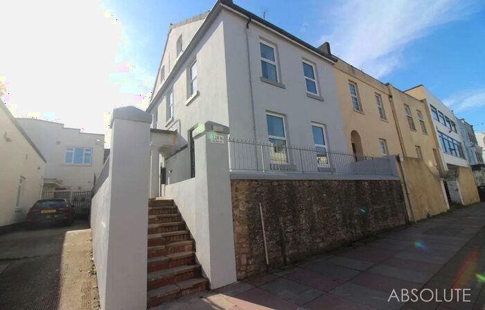 1 Bedroom Flat To Rent In Union Street, Torquay, TQ2
