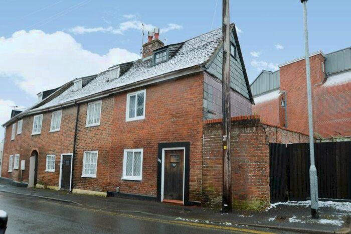 2 Bedroom Terraced House To Rent In Love Lane, Salisbury, SP1