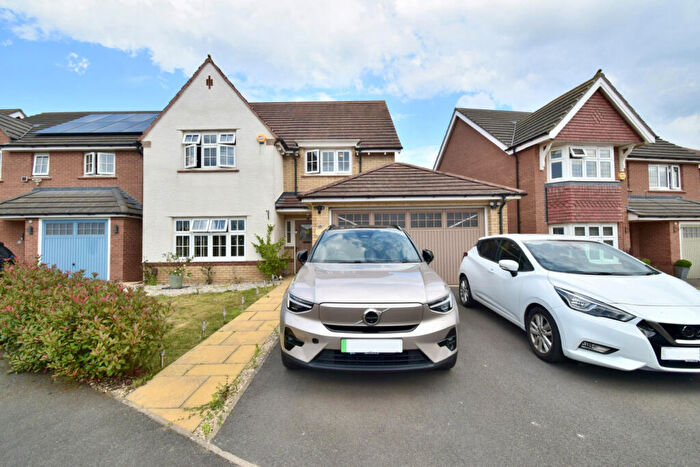 4 Bedroom Detached House For Sale In Newland Close, Hamilton, Leicester, LE5