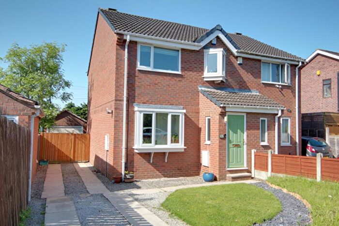 3 Bedroom Semi-Detached House For Sale In B Alder Hill Avenue, Leeds, LS6