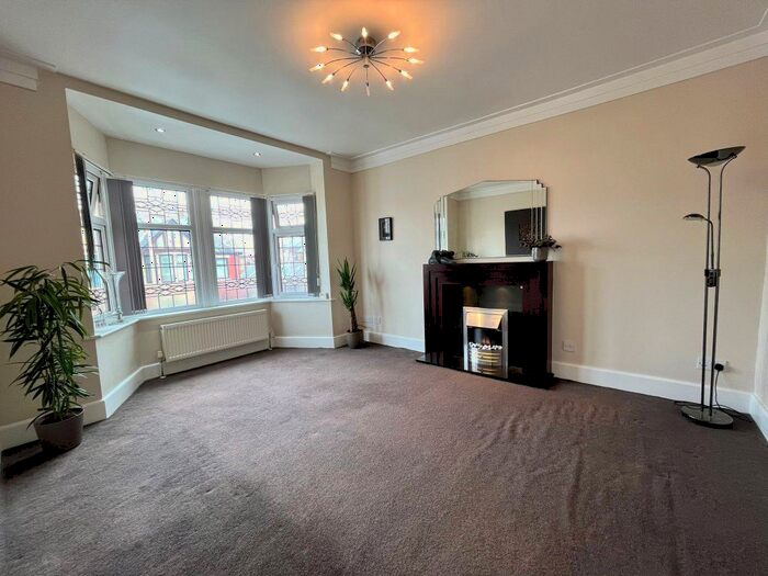1 Bedroom Flat To Rent In Longton Road, Blackpool, Lancashire, FY1