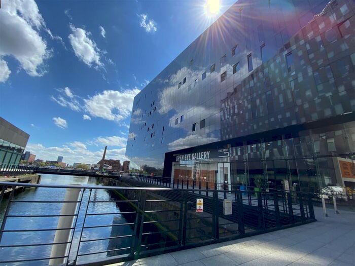 2 Bedroom Apartment To Rent In Two-Bedroom Apartment - Mann Island, Liverpool, L3