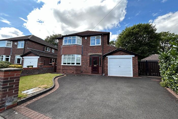 3 Bedroom Detached House To Rent In Woodbourne Road, Sale, M33