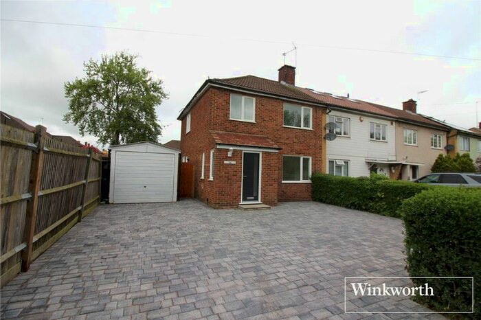 3 Bedroom End Of Terrace House To Rent In Wansford Park, Borehamwood, Hertfordshire, WD6