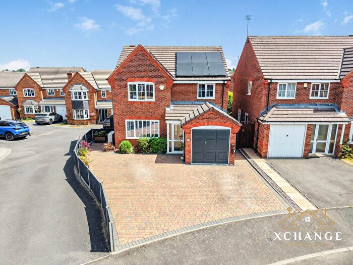 3 Bedroom Detached House For Sale In Coombe Drive, Nuneaton, CV10