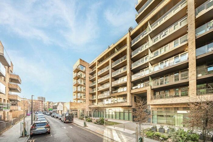 Studio To Rent In Hemming Street, Bethnal Green, E1