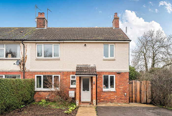 3 Bedroom Semi Detached House For Sale In Kimmins Road, Stonehouse, Gloucestershire, GL10