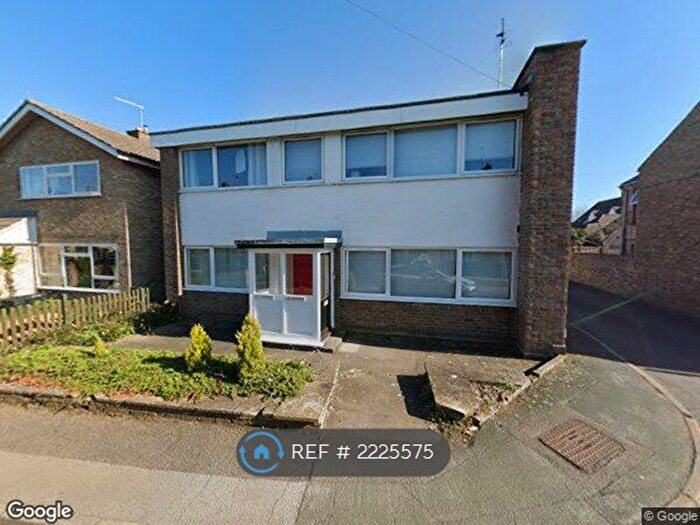 2 Bedroom Flat To Rent In West End, Ely, CB6