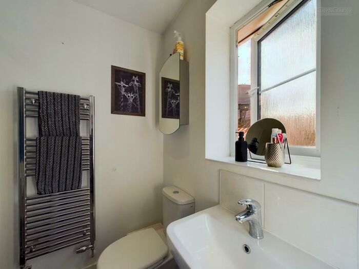 3 Bedroom End Of Terrace House For Sale In Fincham Drive, Crowland, Peterborough, PE6