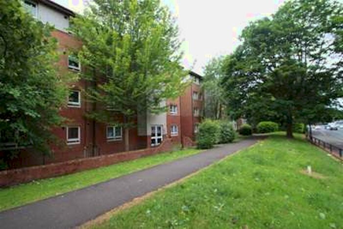 1 Bedroom Flat To Rent In London Road, Bridgeton, G40