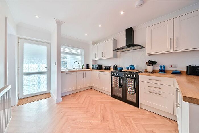 3 Bedroom End Of Terrace House For Sale In Hilda Vale Road, Orpington, BR6