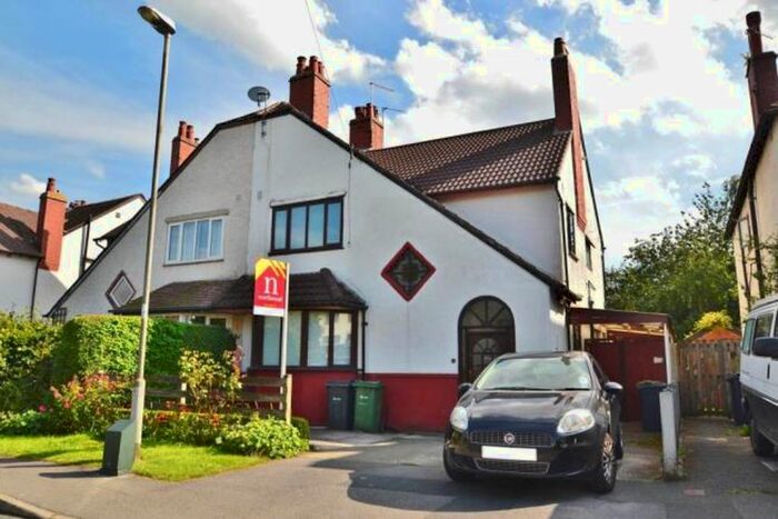 2 Bedroom Flat To Rent In Nunroyd Road, Moortown, Leeds, LS17