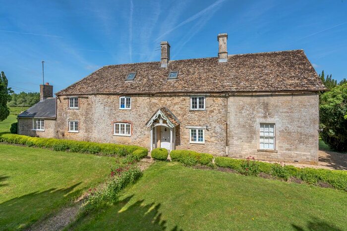 6 Bedroom Farmhouse For Sale In Stanley, Chippenham, SN15