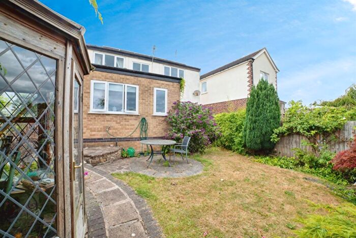 4 Bedroom Detached Bungalow For Sale In Heanor Road, Codnor, Ripley, DE5