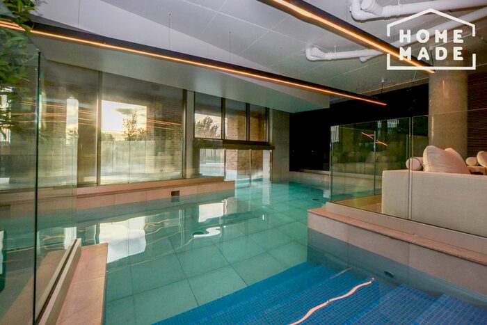 3 Bedroom Flat To Rent In Middle Yard, Dudden Hill Lane, London, NW10