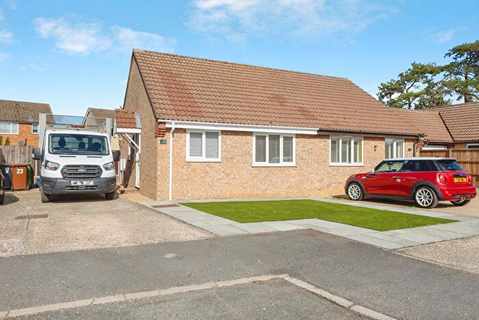 2 Bedroom Bungalow For Sale In Arlington Close, Attleborough, Norfolk, NR17