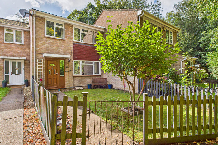 3 Bedroom Terraced House For Sale In Widford Terrace, Hemel Hempstead, HP2