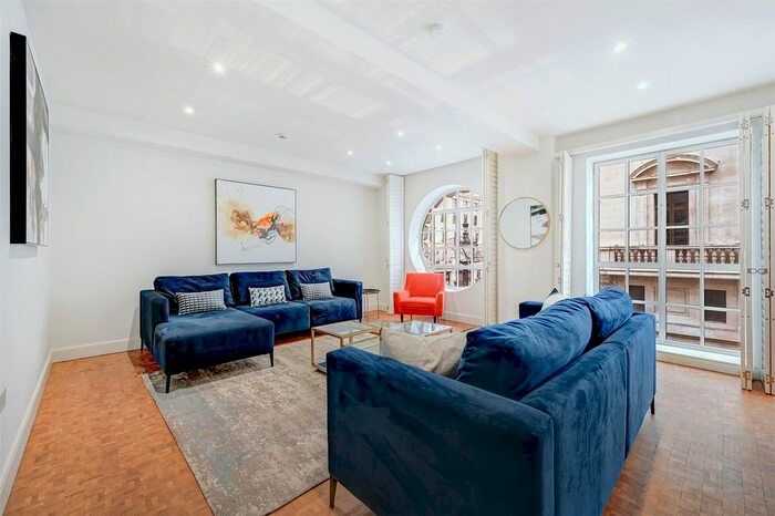 3 Bedroom Flat To Rent In Jermyn Street, St. James's, SW1Y