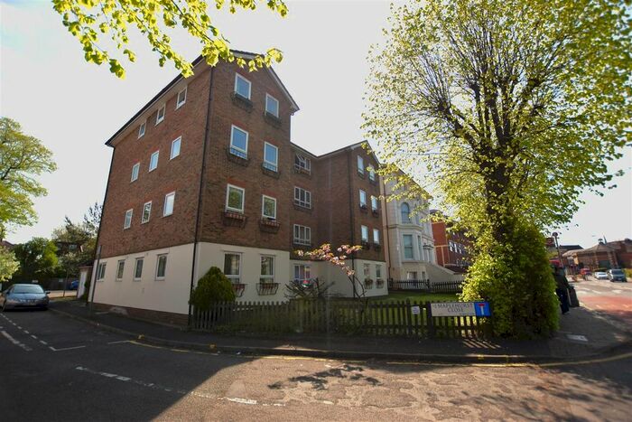 2 Bedroom Flat To Rent In Maplehurst Close, Kingston Upon Thames, KT1