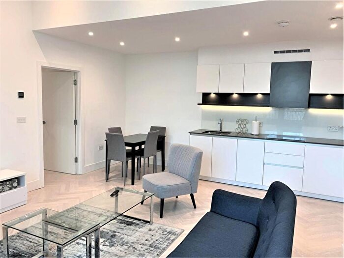 1 Bedroom Flat To Rent In Sterling Way, London, N7