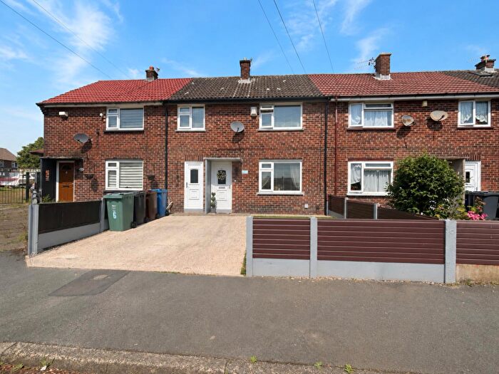 3 Bedroom Mews For Sale In Chaucer Avenue, Radcliffe, Manchester, M26