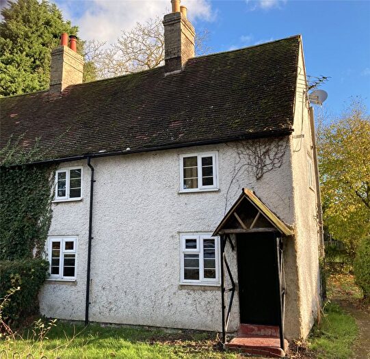 3 Bedroom Semi-Detached House To Rent In High Street, Harston, Cambridge, CB22