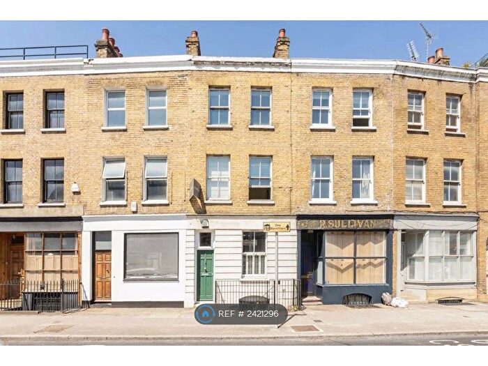 3 Bedroom Terraced House To Rent In Southwark Bridge Road, London, SE1