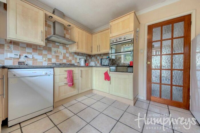 6 Bedroom Terraced House To Rent In Headcorn Drive - Ukc Location, CT2