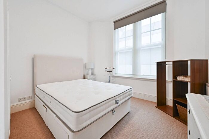 1 Bedroom Flat To Rent In Pall Mall, St James's, London, SW1Y