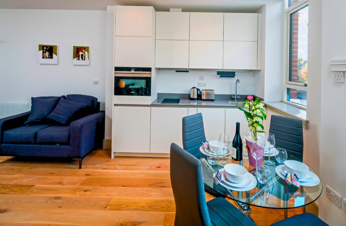 Studio To Rent In Lawrence Road, London, N15