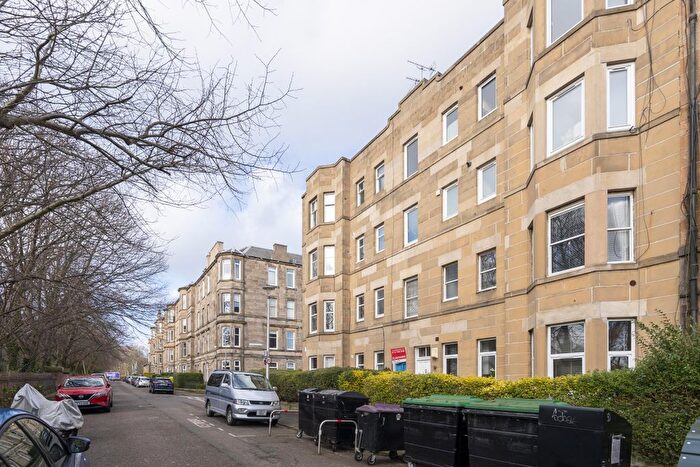 3 Bedroom Flat To Rent In Gosford Place, Edinburgh, EH6