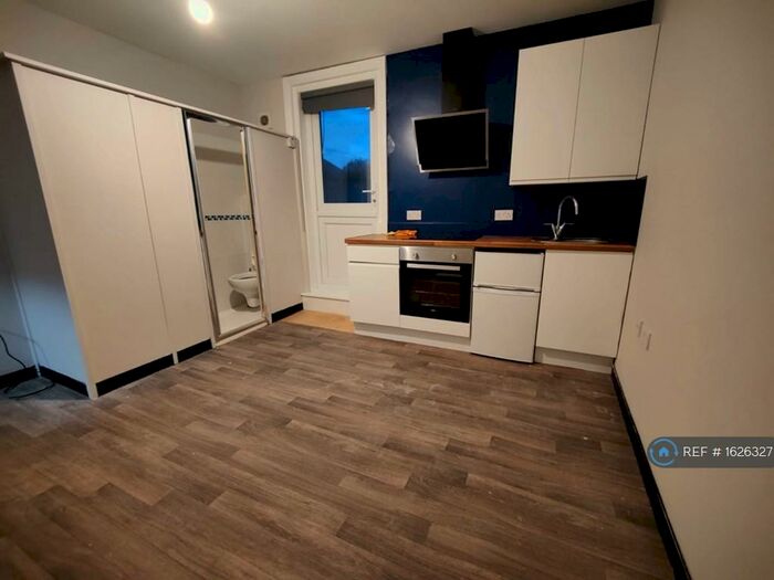 Studio To Rent In Charminster Road, Bournemouth, BH8