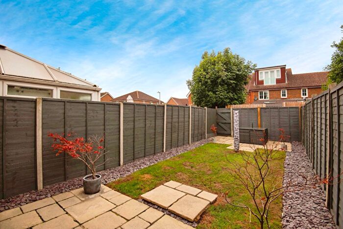3 Bedroom Terraced House For Sale In Buckthorne Road, Minster On Sea, Sheerness, ME12