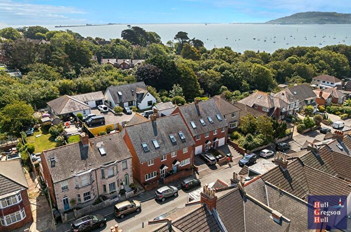 3 Bedroom Semi-Detached House For Sale In Clearmount Road, Weymouth, DT4