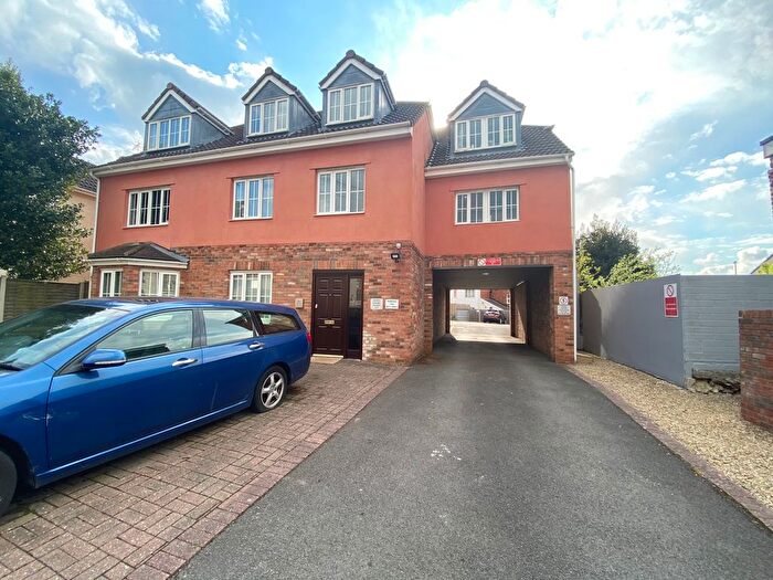 2 Bedroom Flat To Rent In Romo Court, Bristol, BS16