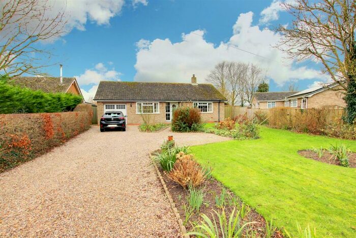 2 Bedroom Detached Bungalow For Sale In School Lane, Aby, Alford, LN13
