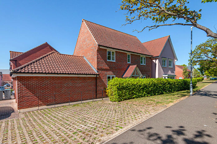 3 Bedroom Detached House For Sale In Nightingale Way, Martlesham, IP12