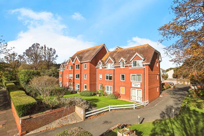 1 Bedroom Flat For Sale In St. Johns Road, Eastbourne, BN20