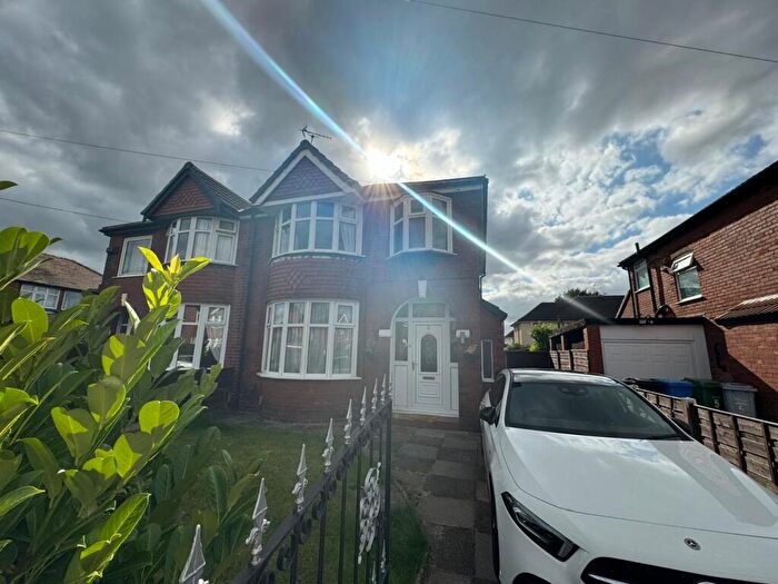 3 Bedroom Semi Detached House To Rent In St. Davids Walk, Stretford, M32
