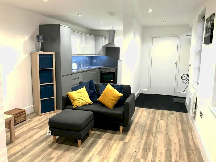 1 Bedroom Flat To Rent In Branston Court, Branston Street, Birmingham, B18