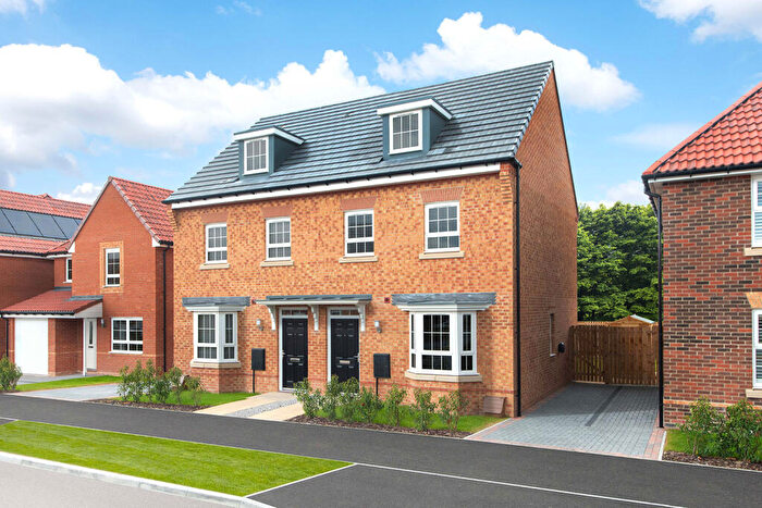 3 Bedroom End Of Terrace House For Sale In Northampton Road, Wellingborough, Northamptonshire, NN8